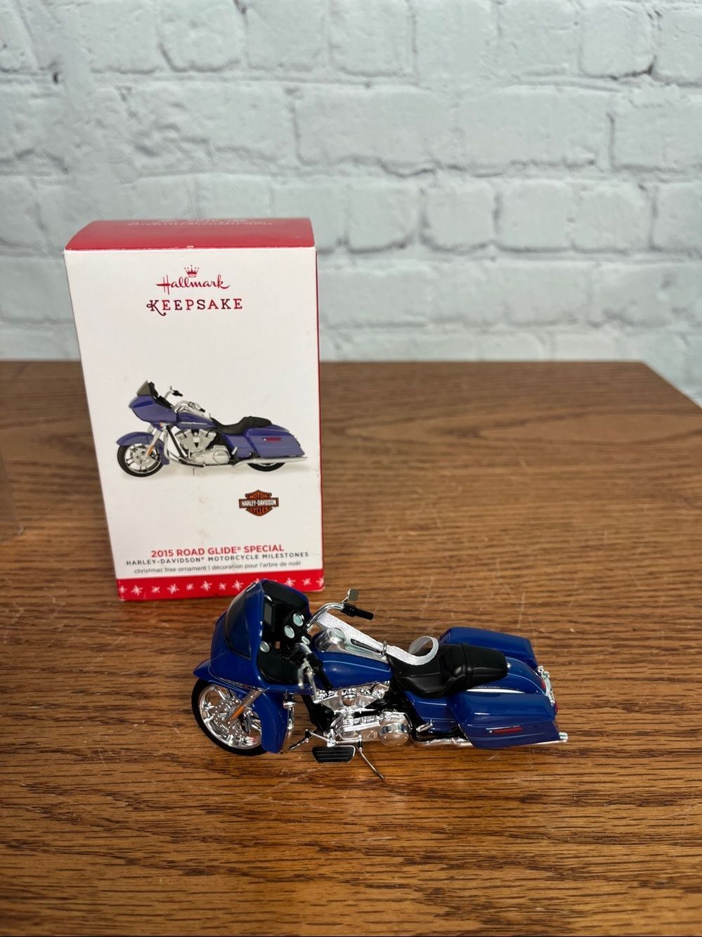 Hallmark Harley Davidson 2015 Road Glide Special Christmas Ornament